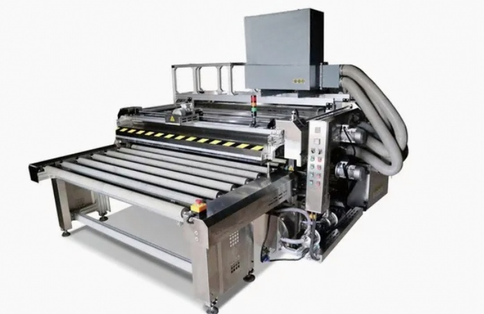 1600mm Yüksek Verimli Yatay Yalıtımlı Cam Yıkama ve Kurutma Makinesi