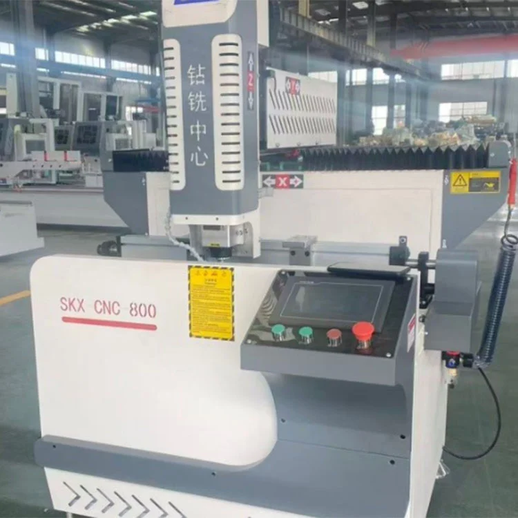 Endüstriyel Alüminyum Profiller için 800mm CNC İşleme Merkezi