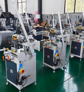 CNC PVC UPVC Windows Yüksek Hızlı Kopya Yönlendirme Makinesi