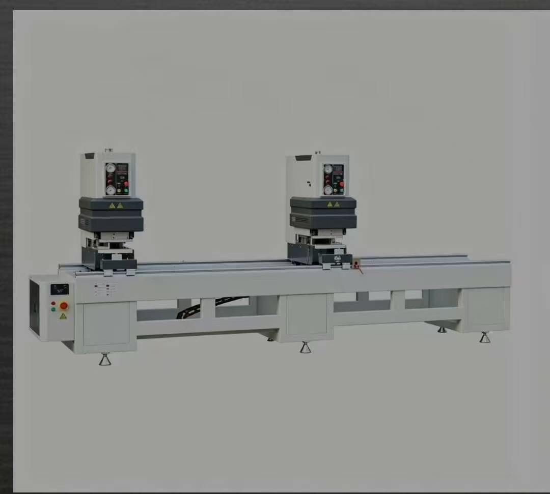 PVC Kapı ve Pencereler için İki Kafa Dikişsiz Kaynak Makinesi